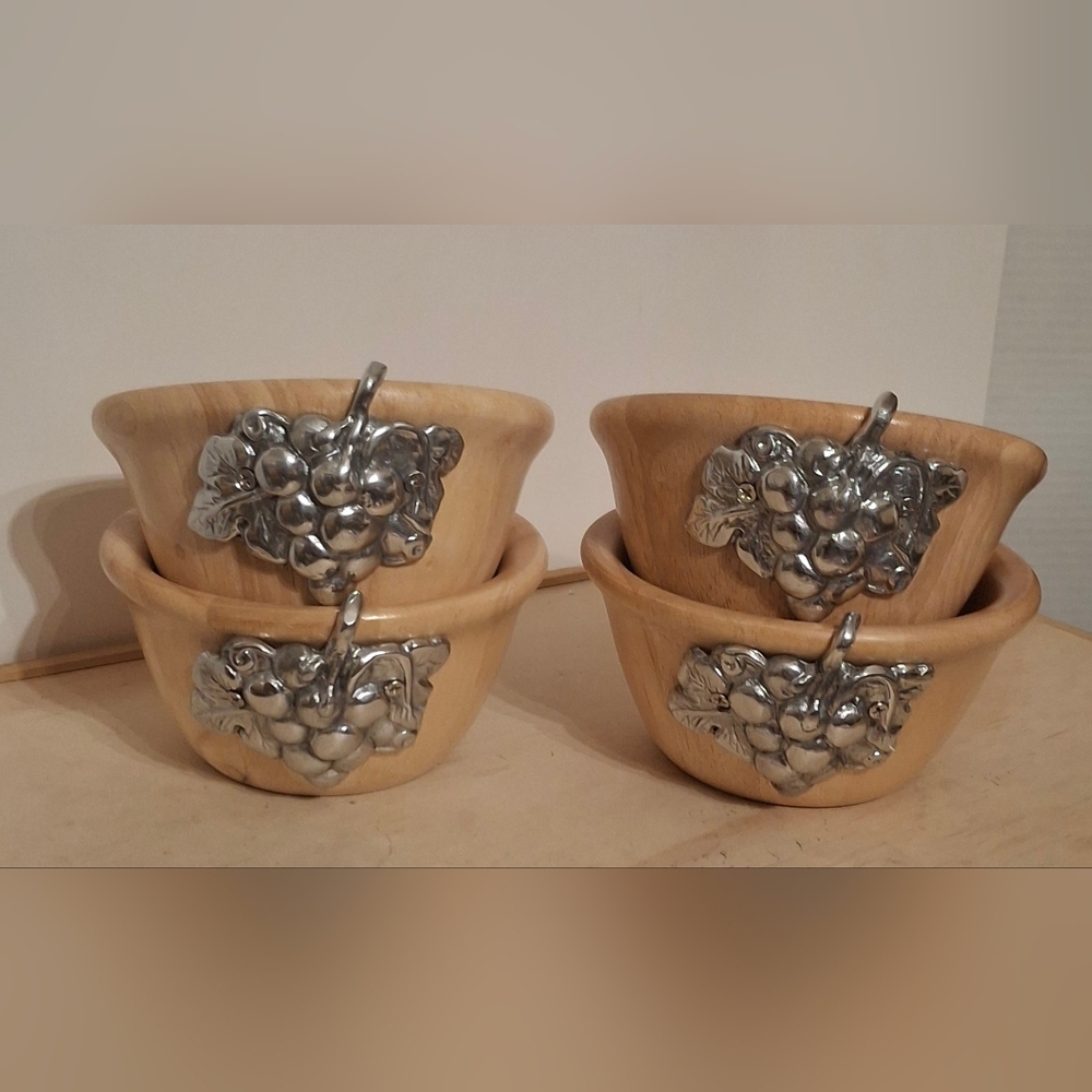 4 Vintage Wooden Bowls with Silver Grape Motif, Never Used